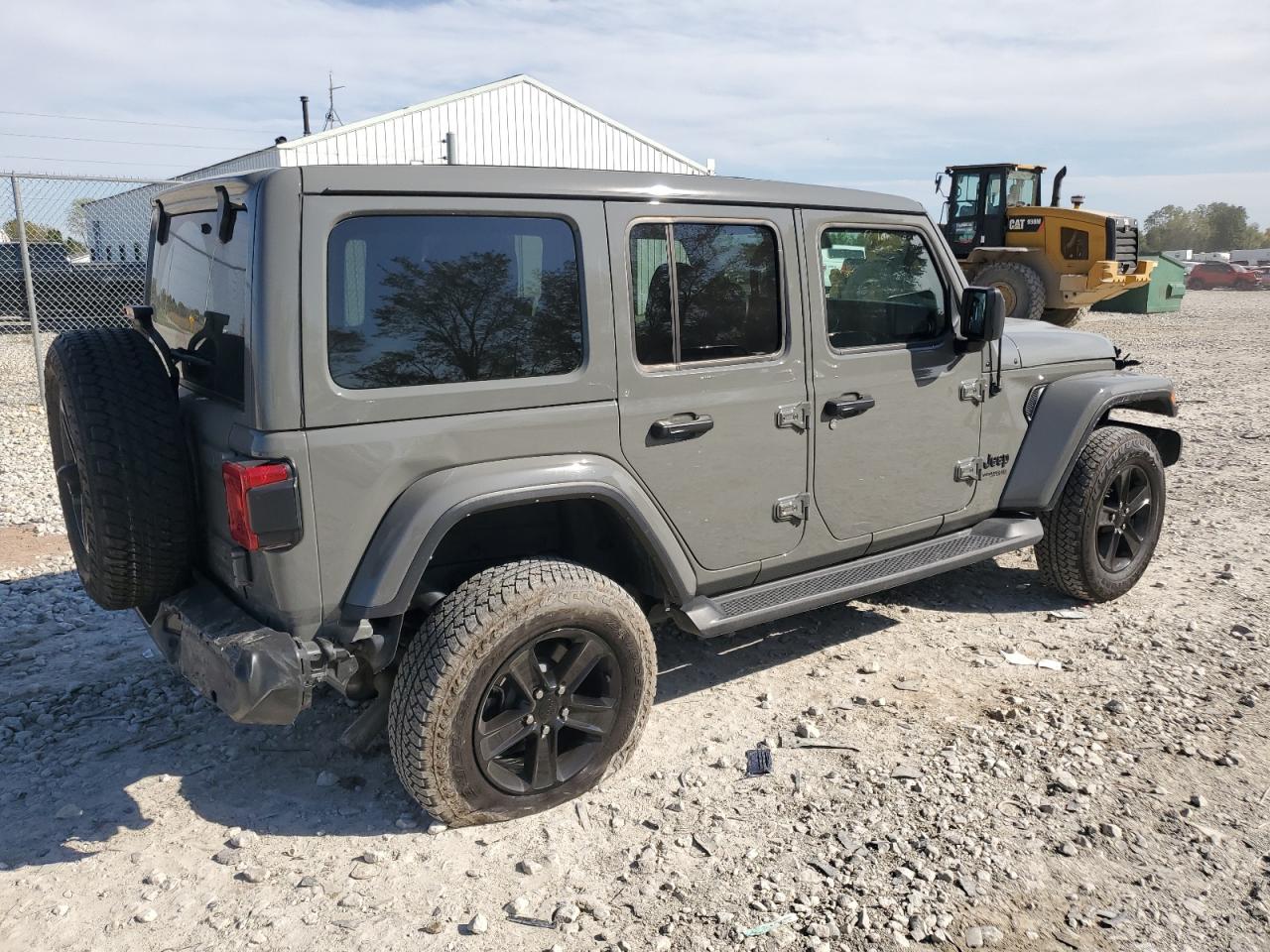 2022 JEEP WRANGLER UNLIMITED SAHARA VIN:1C4HJXEN7NW232676