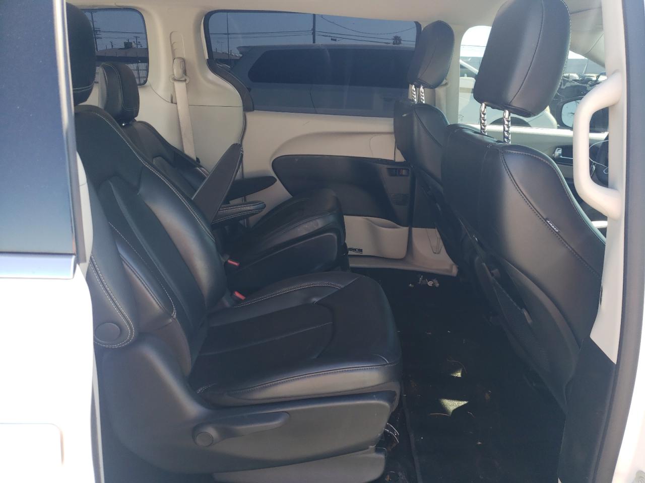2023 CHRYSLER PACIFICA HYBRID TOURING L VIN:2C4RC1L73PR543775