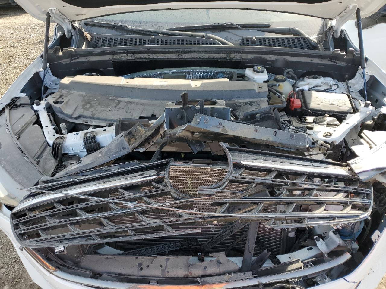 2022 BUICK ENVISION ESSENCE VIN:LRBFZPR44ND159861