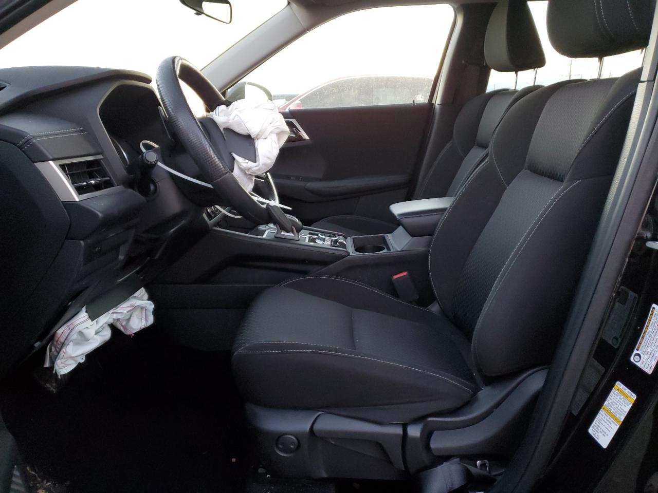 2023 MITSUBISHI OUTLANDER ES VIN:JA4J4TA88PZ022598