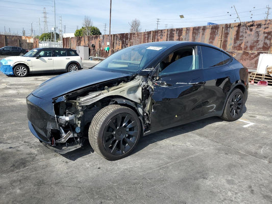 2023 TESLA MODEL Y  VIN:7SAYGDEE6PF923897
