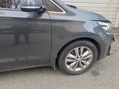 2017 Kia Carnival KNAME81ABHS332307 VIN:KNAME81ABHS332307