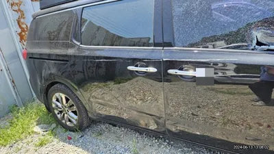 2016 Kia Carnival VIN: