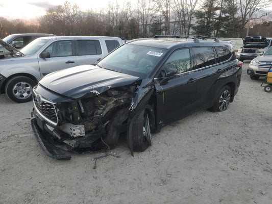 2022 TOYOTA HIGHLANDER HYBRID XLE VIN:5TDHBRCH1NS550220