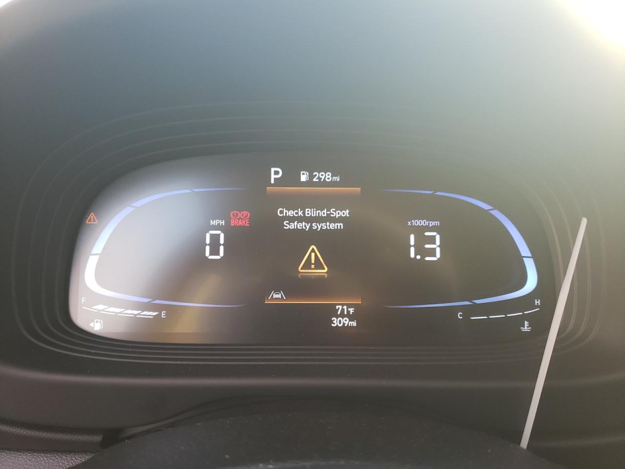 2024 HYUNDAI VENUE SEL VIN:KMHRC8A35RU329171