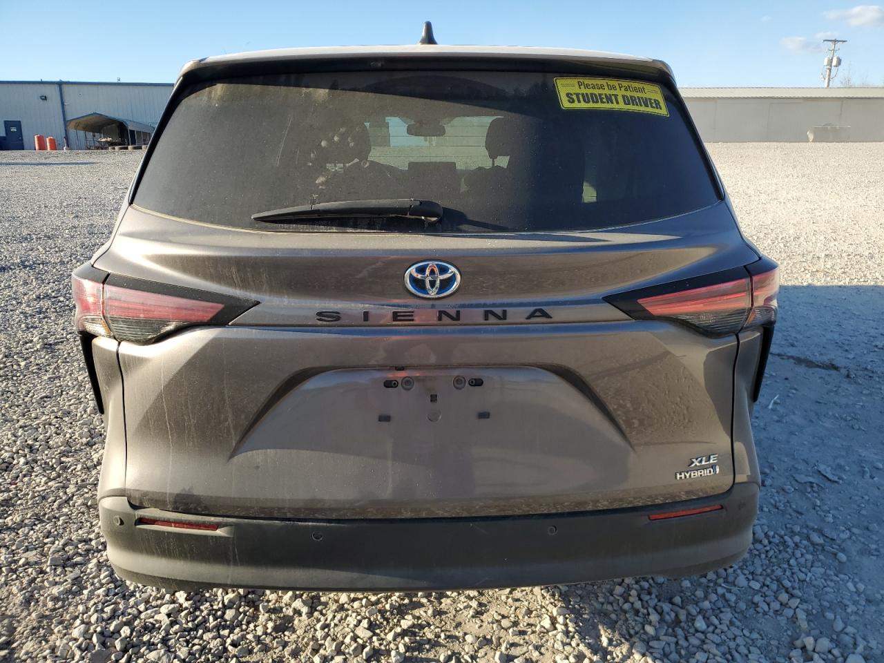2022 TOYOTA SIENNA XLE VIN:5TDYRKECXNS121596
