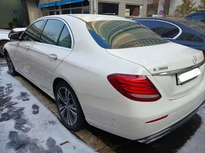 2020 Mercedes-Benz E 300 W1KZF4JBXLA817221 VIN:W1KZF4JBXLA817221