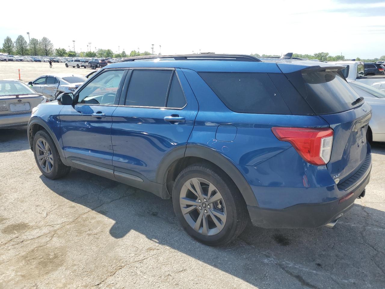 2022 FORD EXPLORER XLT VIN:1FMSK8DH8NGC40196