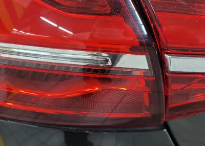 2015 Audi A8 055KMWAUZZZ4H4FN0 VIN:055KMWAUZZZ4H4FN0