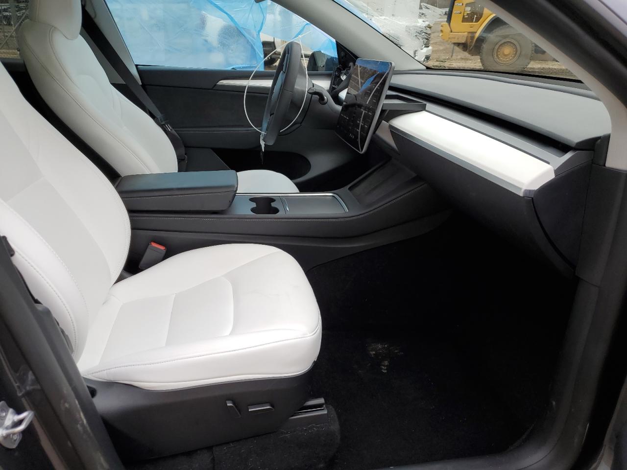 2023 TESLA MODEL Y  VIN:7SAYGDEF1PF865044