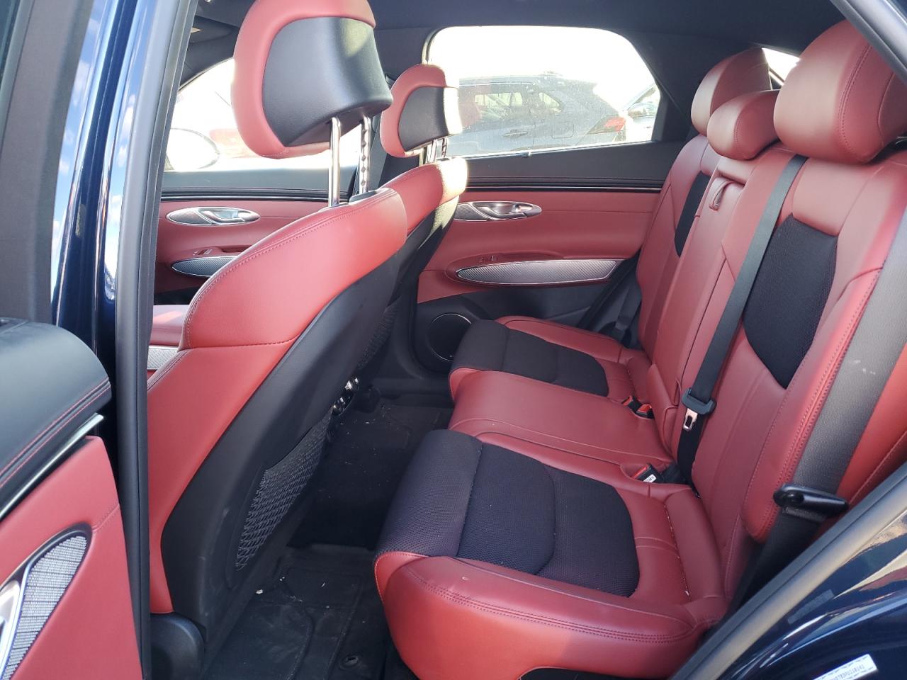 2023 GENESIS GV70 BASE VIN:KMUMADTB3PU110141