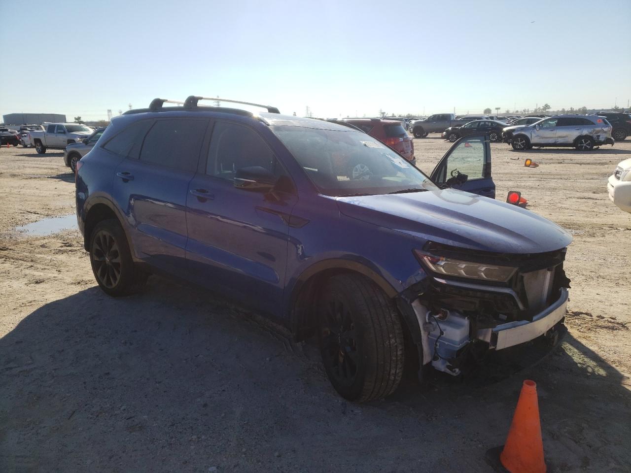 2022 KIA SORENTO SX VIN:5XYRKDLF2NG104497