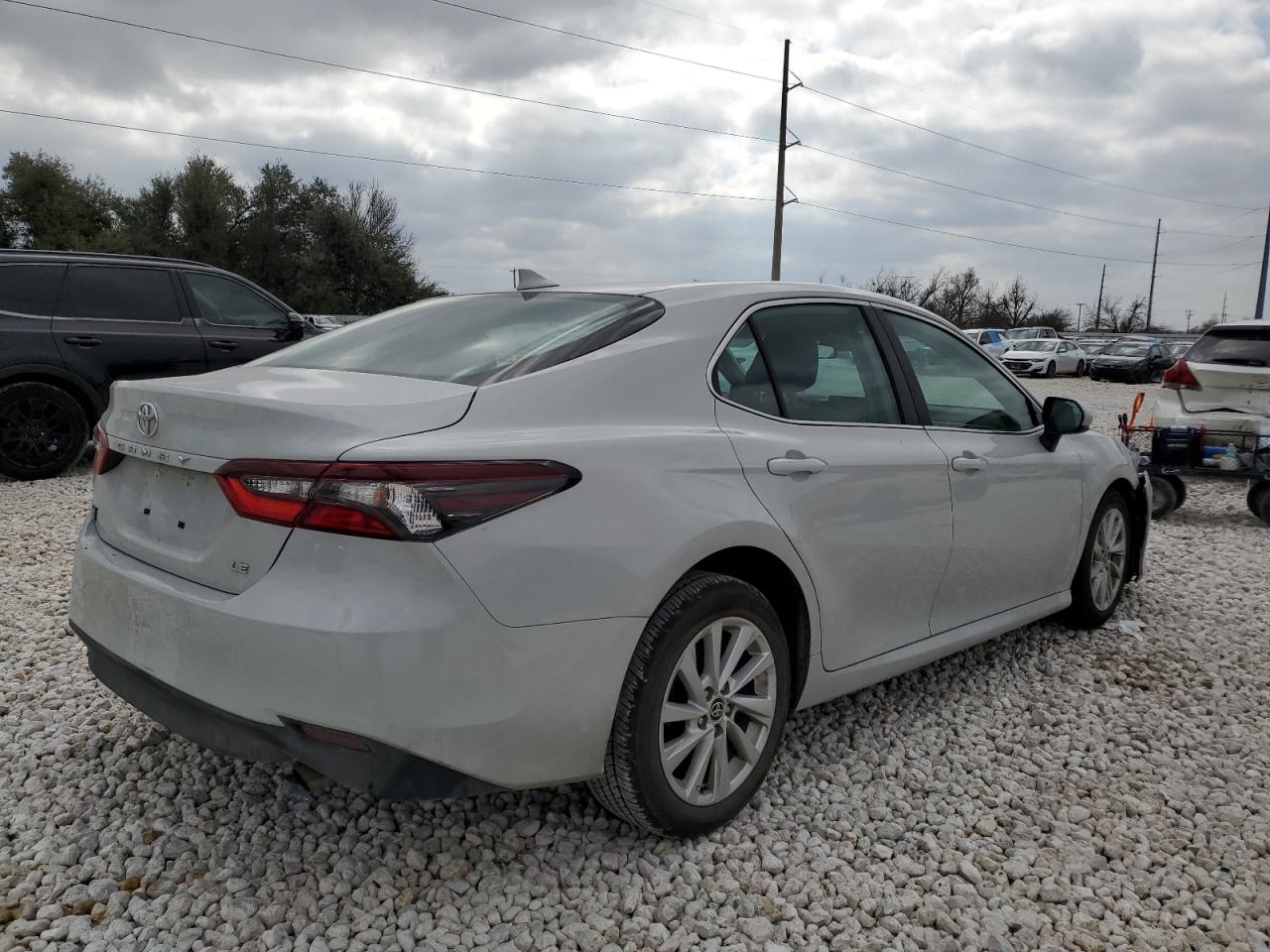 2024 TOYOTA CAMRY LE VIN:4T1C11AK3RU249765
