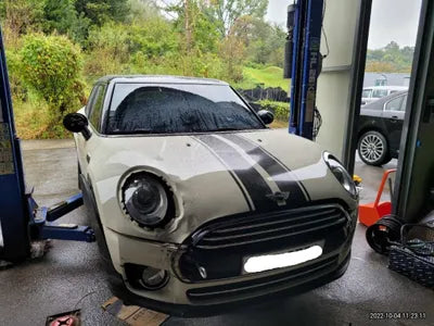 2016 MINI Clubman 246KMWMWLR9101G2B VIN:246KMWMWLR9101G2B