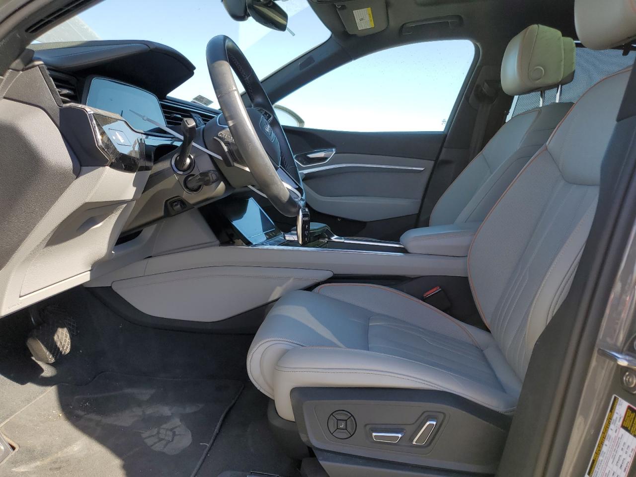 2022 AUDI E-TRON CHRONOS VIN:WA1VABGE4NB040071