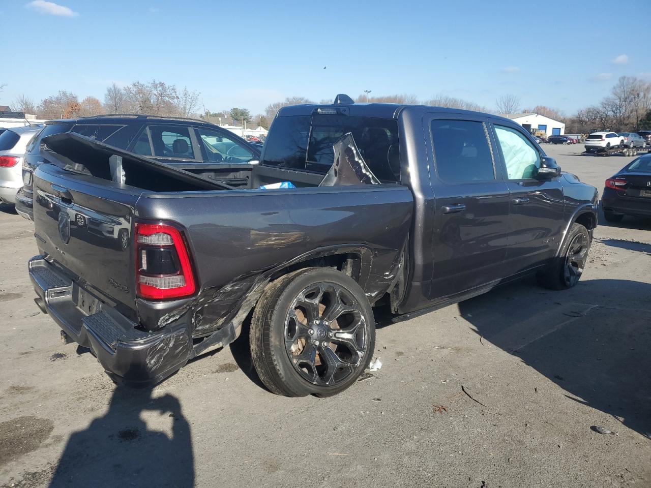2022 RAM 1500 LIMITED VIN:1C6SRFHT7NN455235