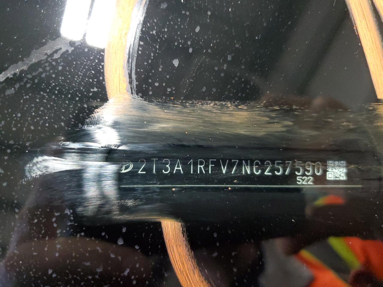 2022 TOYOTA RAV4 XLE PREMIUM VIN:2T3A1RFV7NC257590