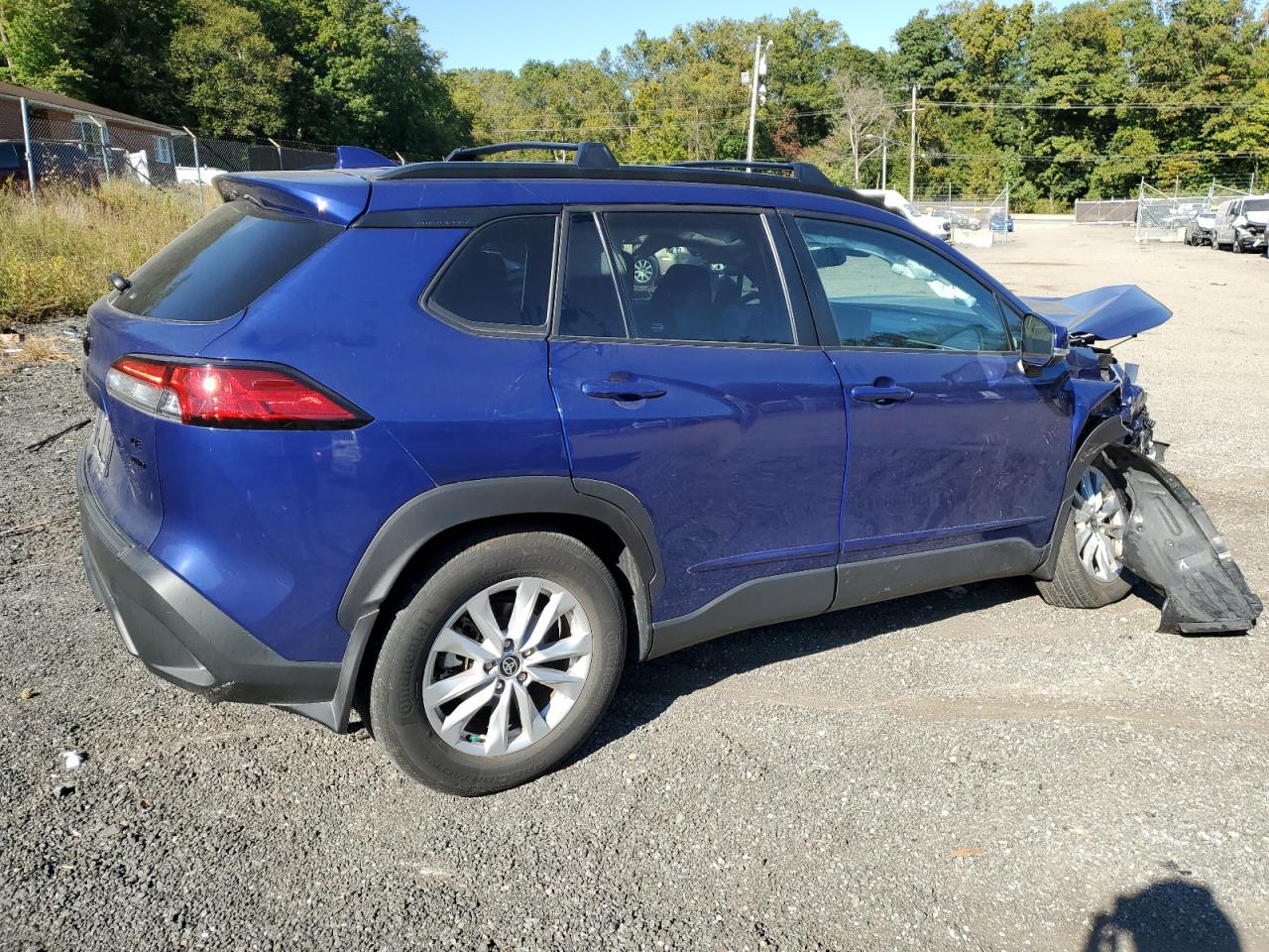 2022 TOYOTA COROLLA CROSS LE VIN:7MUCAABG4NV040389