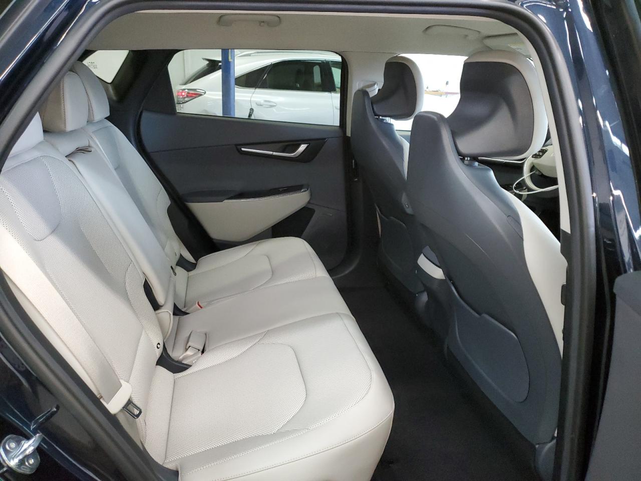 2024 KIA EV6 LIGHT VIN:KNDC3DLCXR5219372