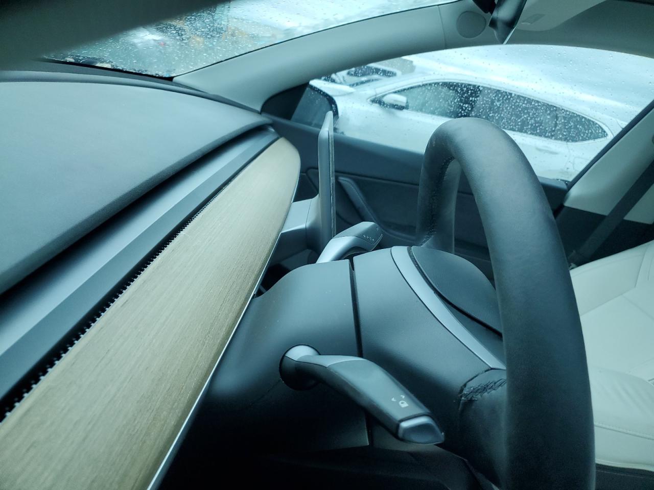 2022 TESLA MODEL Y  VIN:7SAYGDEE8NA001593