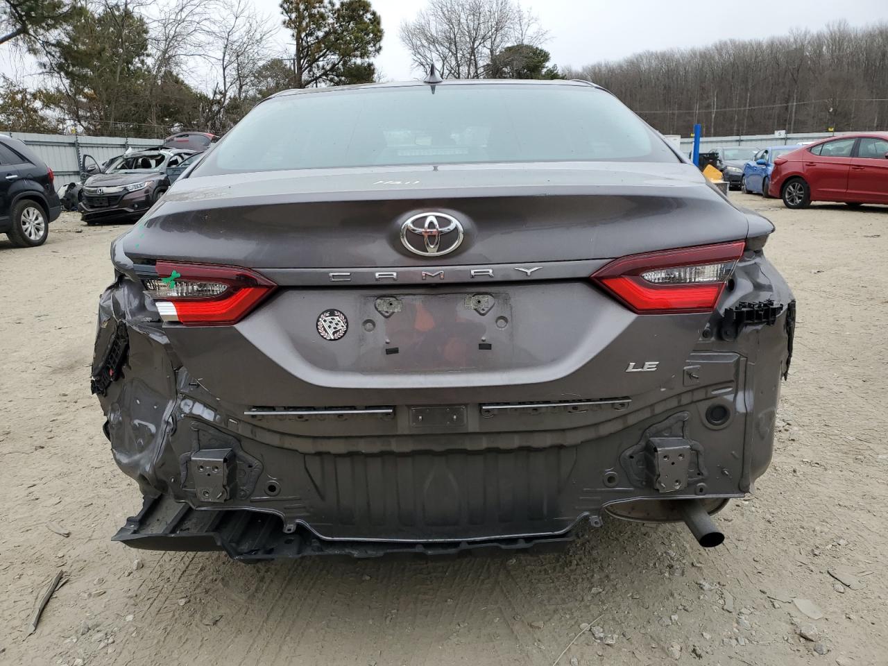 2022 TOYOTA CAMRY LE VIN:4T1C11AK1NU631609