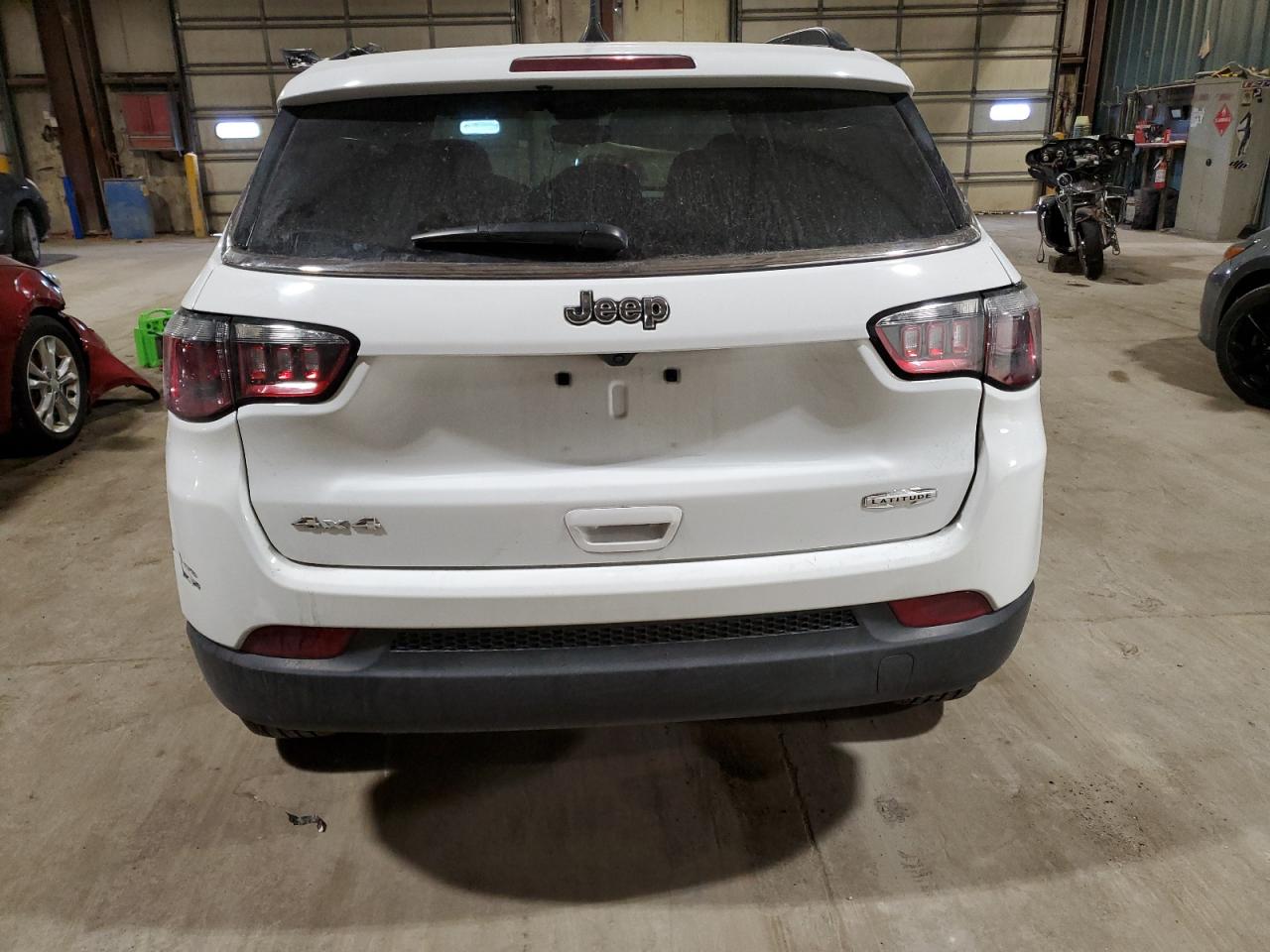 2024 JEEP COMPASS LATITUDE VIN:3C4NJDBN8RT111611