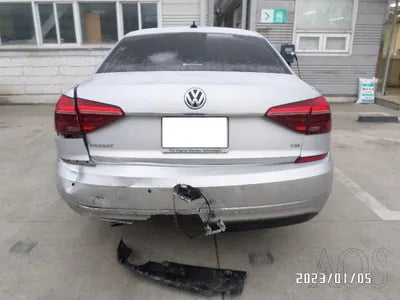 2018 Volkswagen Passat 1VWZZZA3ZJC042861 VIN:1VWZZZA3ZJC042861