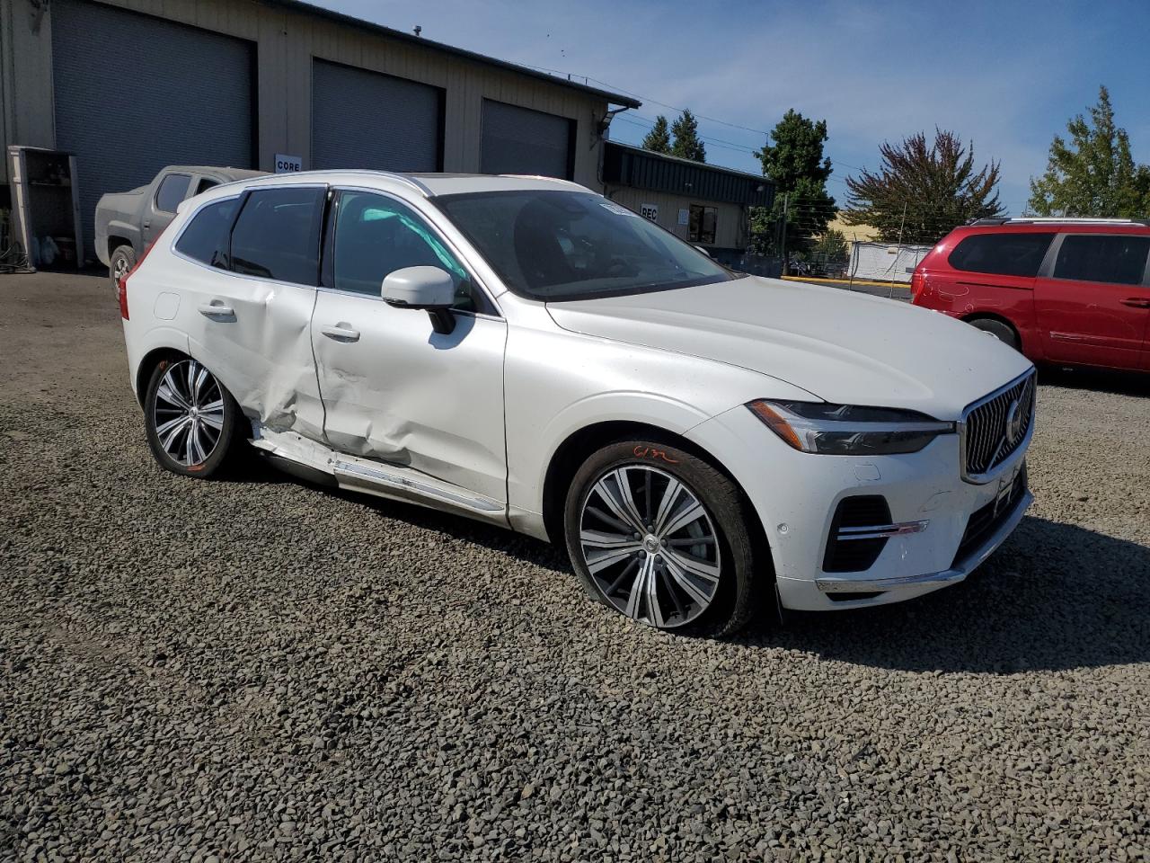 2022 VOLVO XC60 T8 RECHARGE INSCRIPTION VIN:YV4BR0DL8N1977677