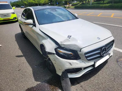 2016 Mercedes-Benz E 300 WDDZF4JB9HA048475 VIN:WDDZF4JB9HA048475