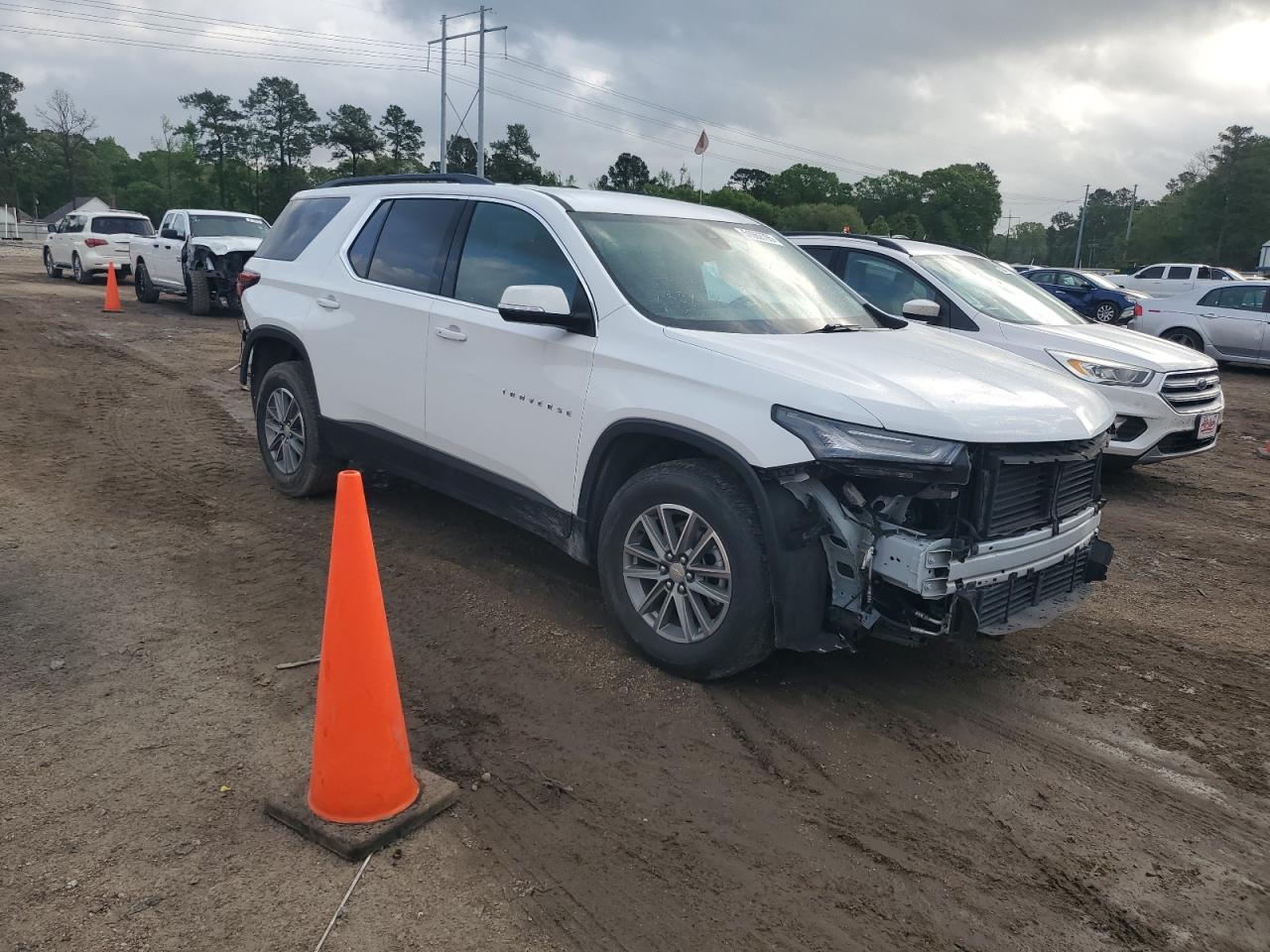 2023 CHEVROLET TRAVERSE LT VIN:1GNERHKW2PJ237483