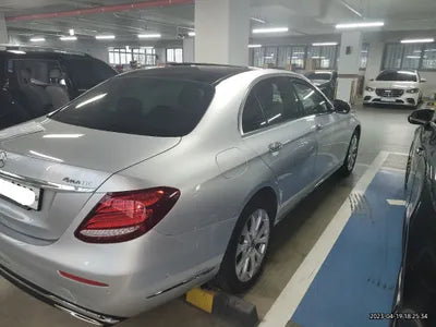 2017 Mercedes-Benz E 300 WDDZF4KB6HA250933 VIN:WDDZF4KB6HA250933