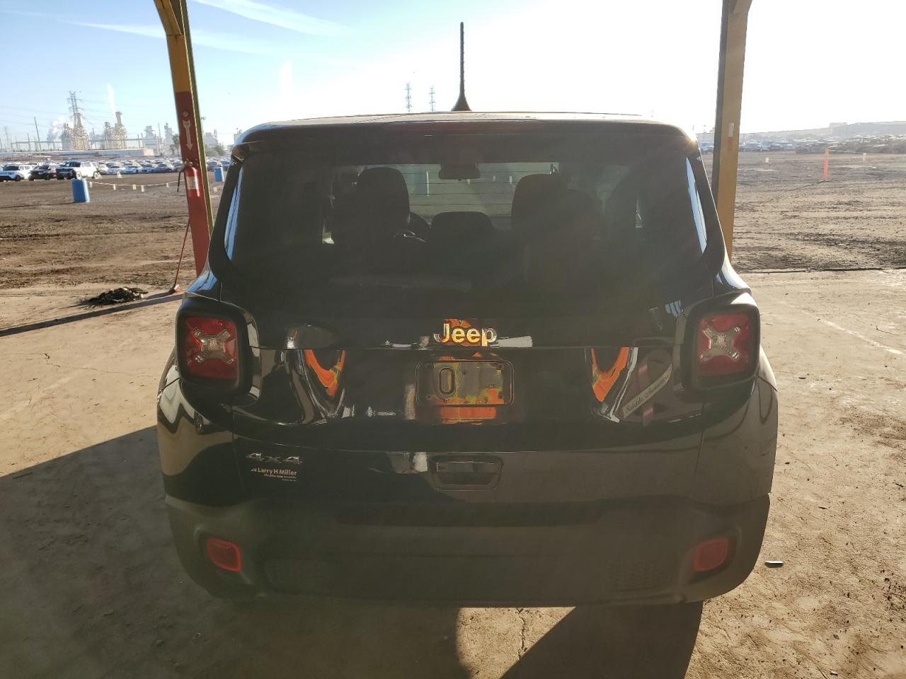 2023 JEEP RENEGADE LATITUDE VIN:ZACNJDB15PPP12389