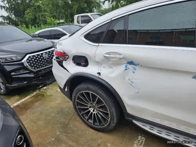 2017 Mercedes-Benz GLC 220 VIN: