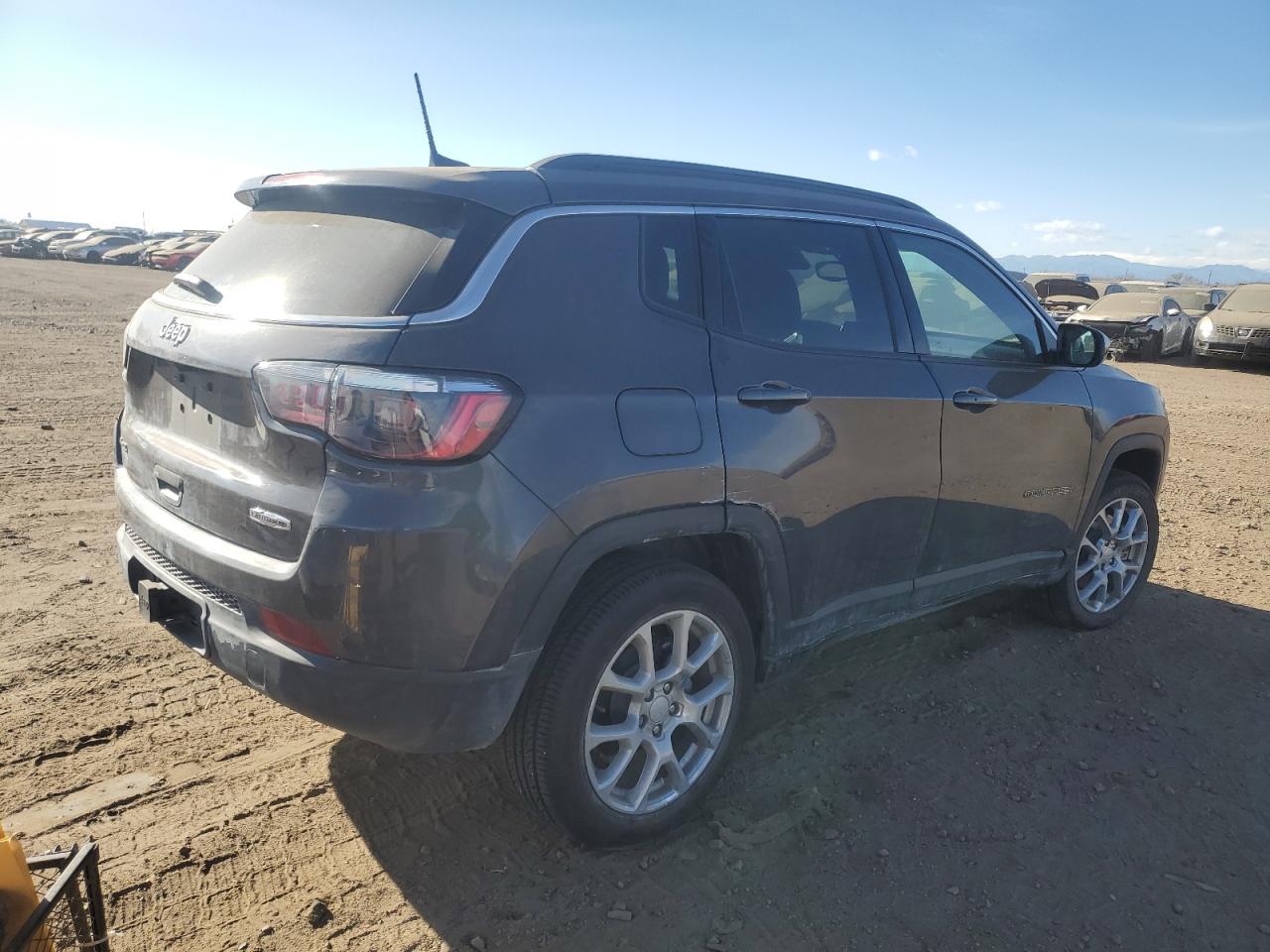 2024 JEEP COMPASS LATITUDE LUX VIN:3C4NJDFNXRT131076