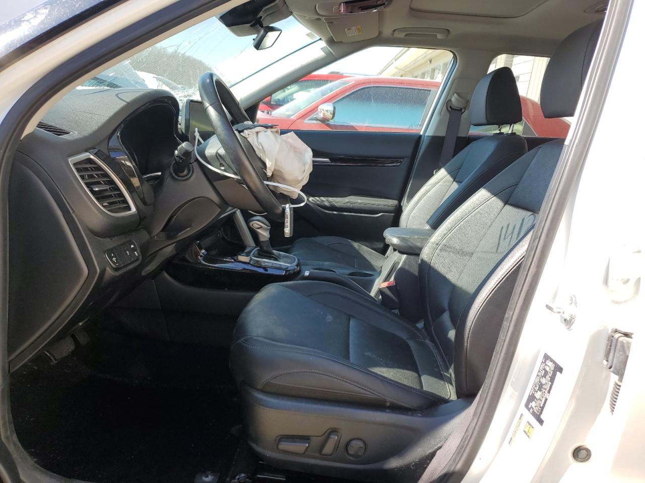 2023 KIA SELTOS EX VIN:KNDERCAA3P7421412