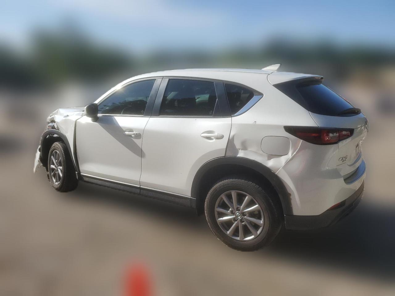 2022 MAZDA CX-5 PREFERRED VIN:JM3KFBCM5N0579549