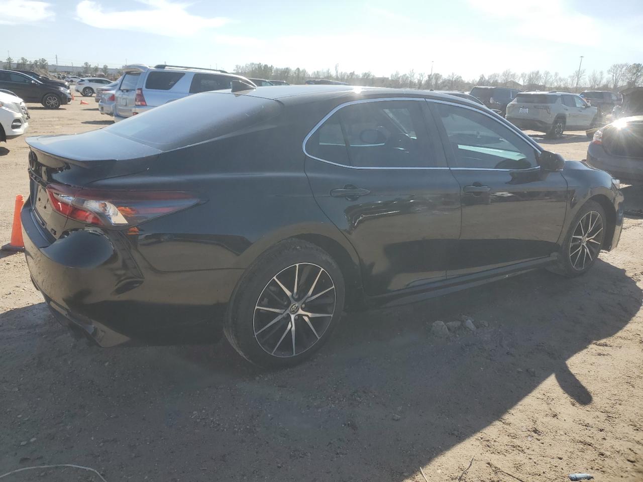 2022 TOYOTA CAMRY SE VIN:4T1G11AK0NU673979