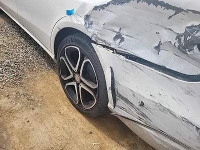 2015 Mercedes-Benz E 250 WDDHF9HB4GB273085 VIN:WDDHF9HB4GB273085