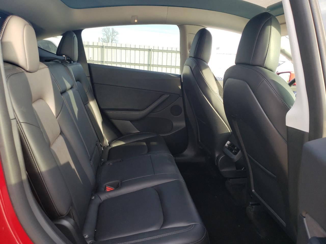2022 TESLA MODEL Y  VIN:7SAYGDEE3NF321097