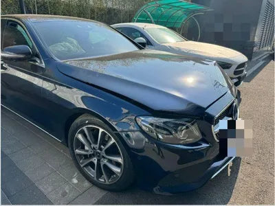 2018 Mercedes-Benz E 300 VIN: