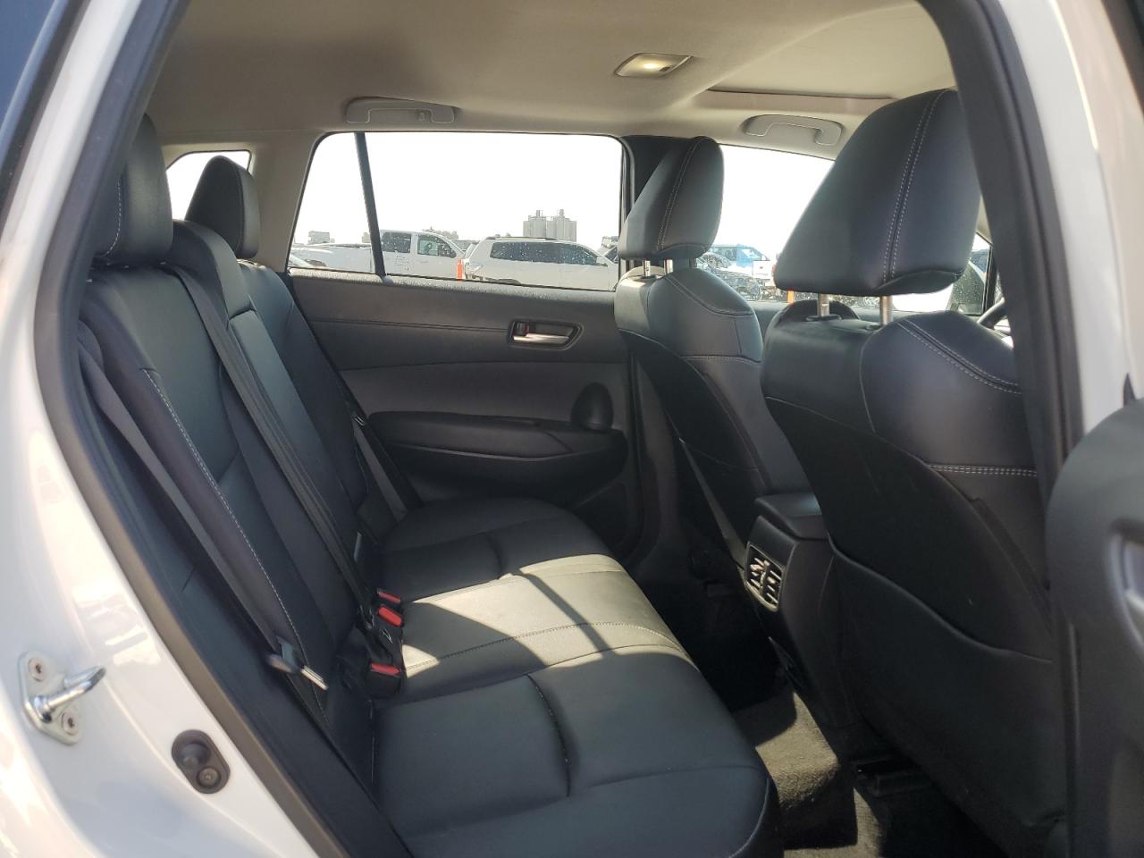 2022 TOYOTA COROLLA CROSS XLE VIN:7MUDAAAG3NV001508