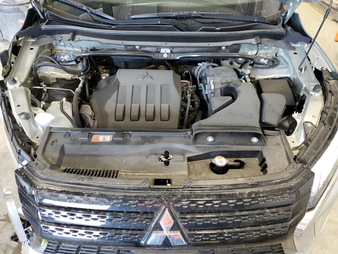 2024 MITSUBISHI ECLIPSE CROSS SE VIN:JA4ATWAA6RZ009620