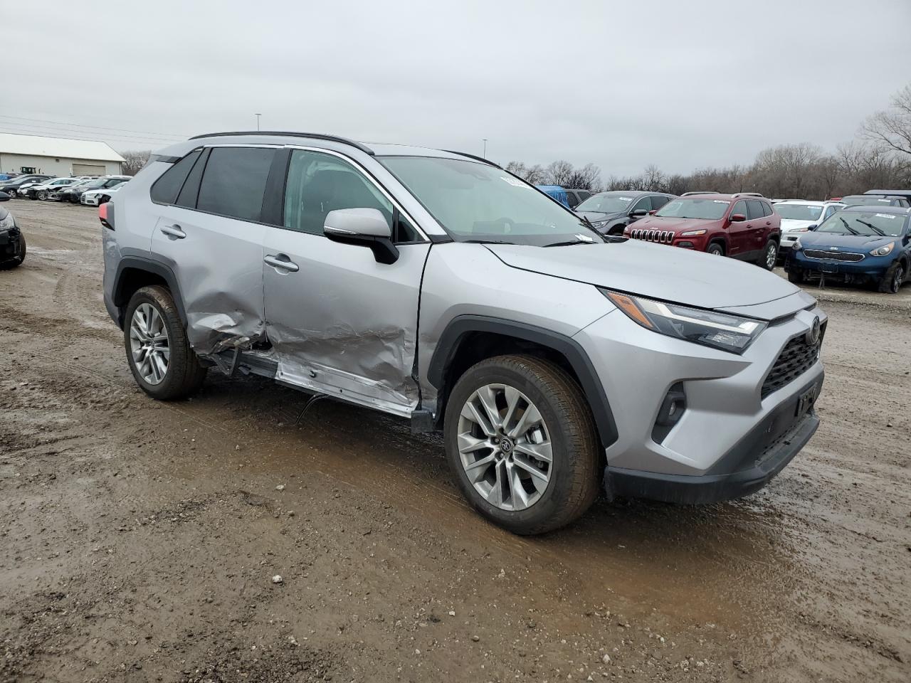 2022 TOYOTA RAV4 XLE PREMIUM VIN:2T3A1RFV4NC317437
