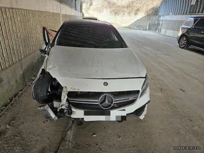 2016 Mercedes-Benz A 45 AMG VIN: