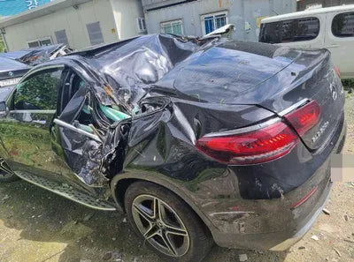 2020 Mercedes-Benz GLC 300 VIN: