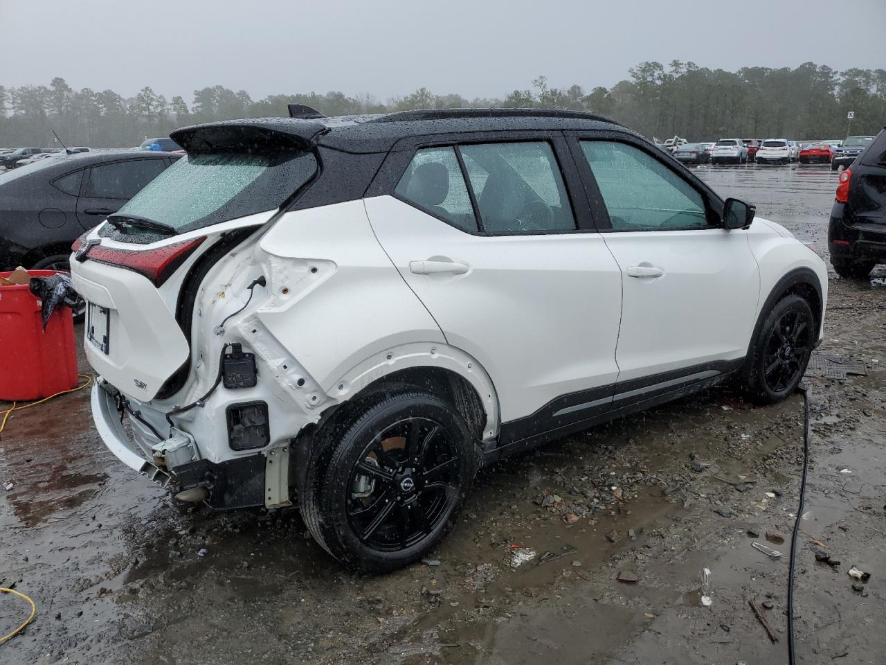 2022 NISSAN KICKS SR VIN:3N1CP5DV1NL501777