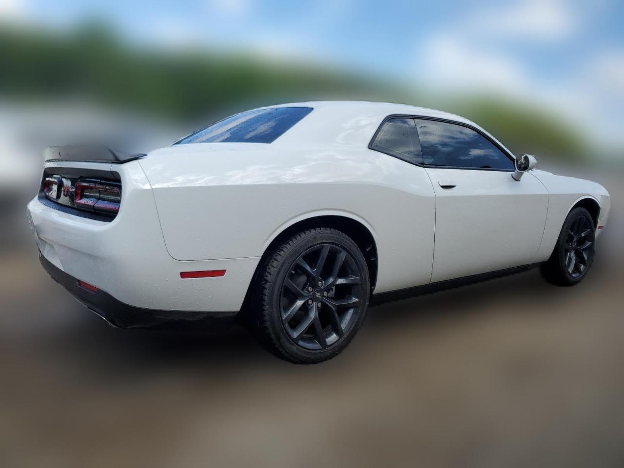 2022 DODGE CHALLENGER SXT VIN:2C3CDZAG8NH132240