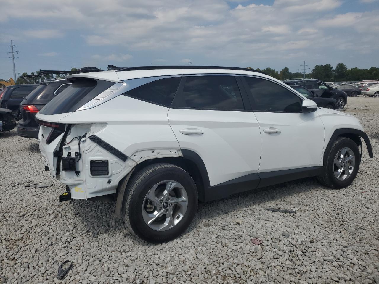 2023 HYUNDAI TUCSON SEL VIN:5NMJB3AE2PH186919
