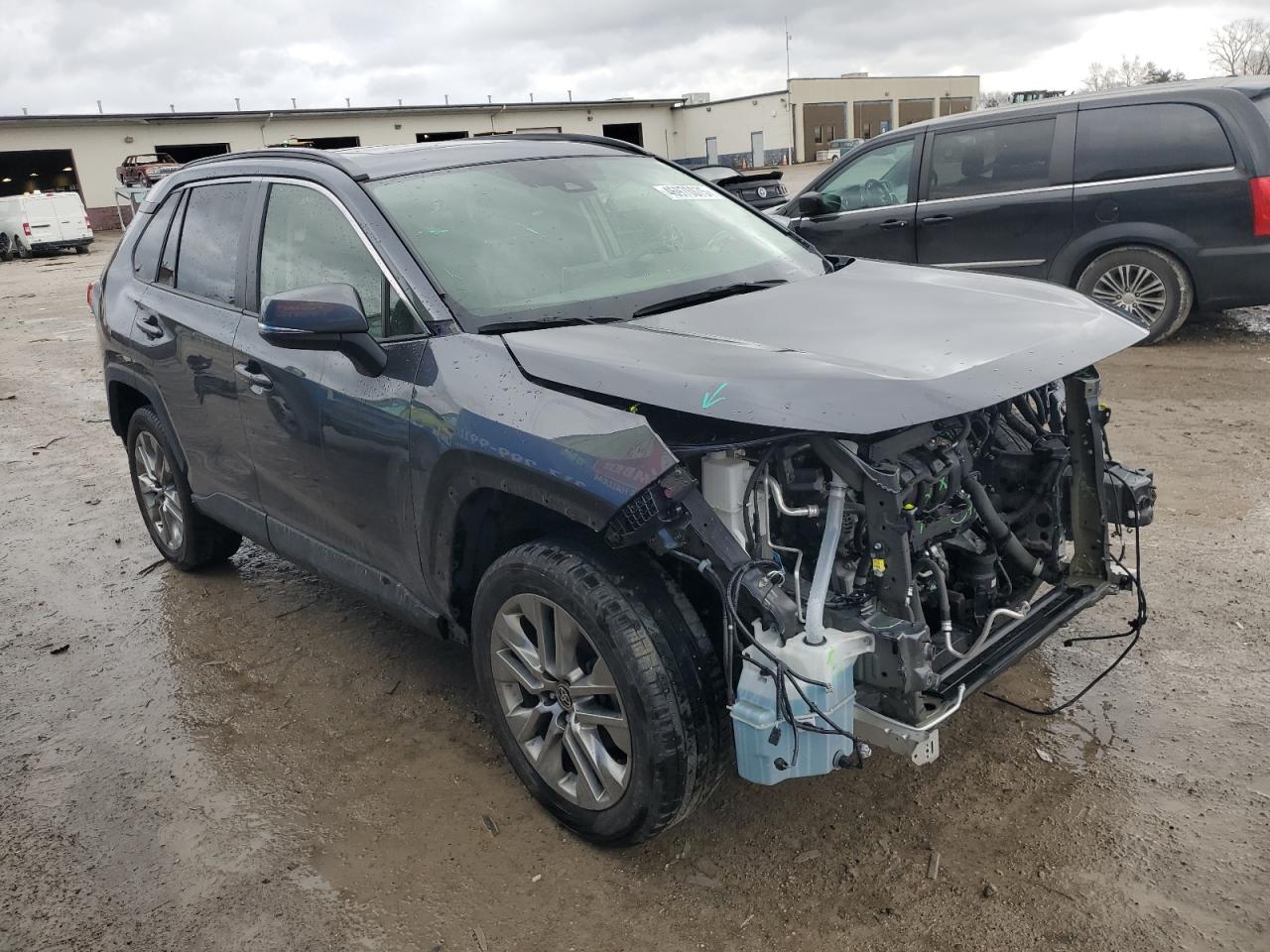 2023 TOYOTA RAV4 XLE PREMIUM VIN:JTMA1RFV2PD096094