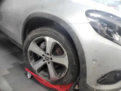 2017 Mercedes-Benz GLC 220 VIN: